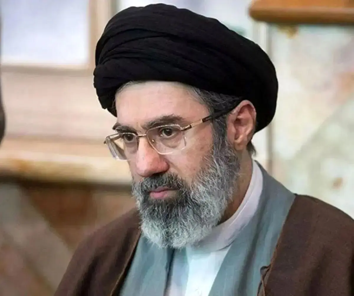 واکنش رسانه های معتبر دنیا به انتخاب رهبر جدید ایران/ عکس
