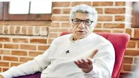 علیرضا زرین دست؛ حذف هیات انتخاب‌ فیلم‌ها از جشنواره فجر نادرست نیست