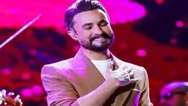 راغب خواند: چو ایران مباشد تن من مباد