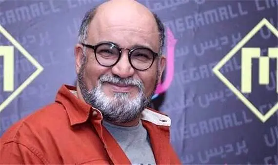 انتقاد کنایه آمیز نادر سلیمانی از بی توجهی مسئولین آبادان به فضای سبز شهر + فیلم 