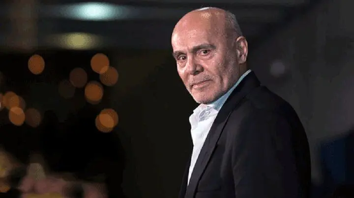 تمرینات بدنسازی جمشید هاشم پور در ۷۸ سالگی + فیلم