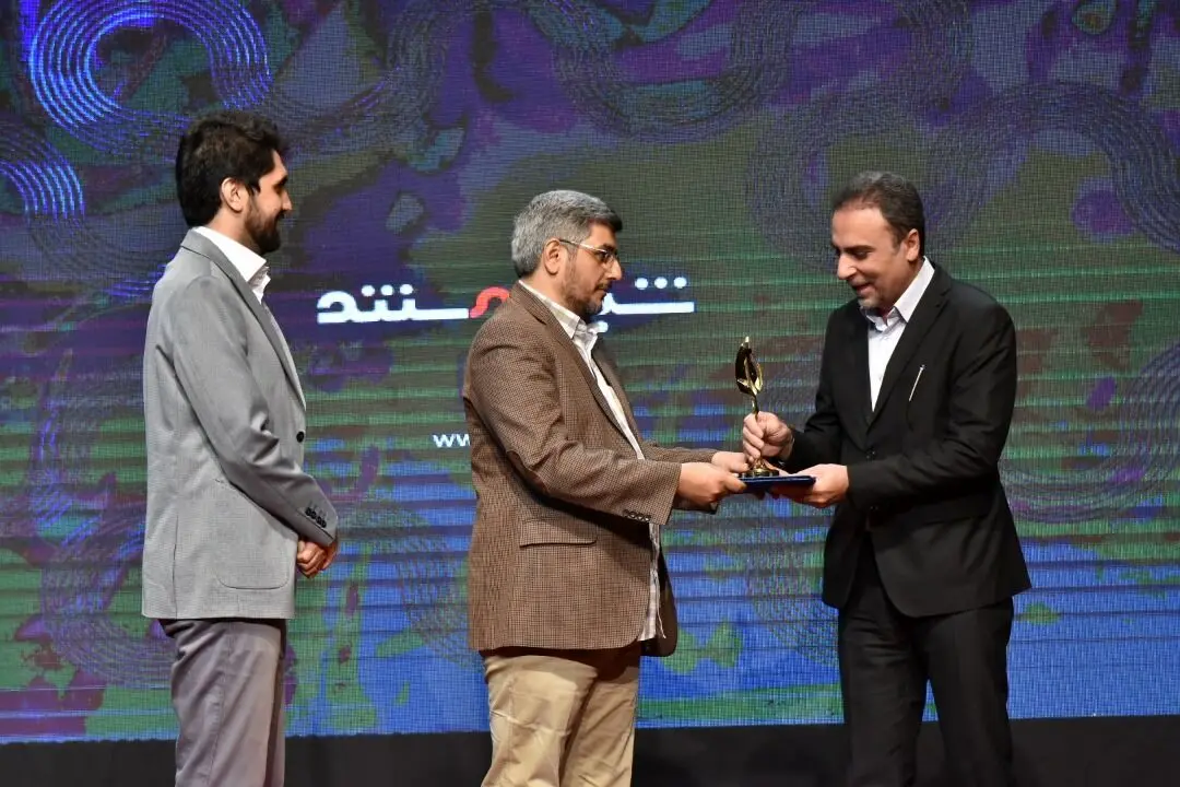 تصاویر آرشیوی تاریخچه فوتبال ایران را از بیرون صداوسیما جمع‌آوری کردیم