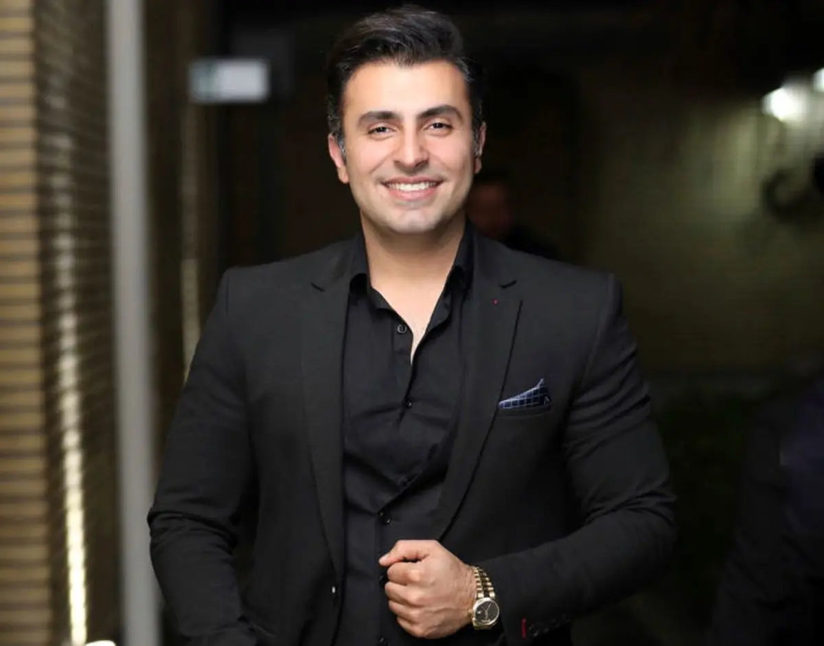 بیوگرافی علیرضا طلیسچی و همسرش در 1 دقیقه