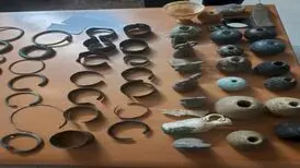 کشف و ضبط ۲۰ قطعه شی باستانی در لرستان
