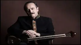 کیوان ساکت: باور دارم باید دوباره ایستاد/خانه ام را در روزی که ویران شد، سرقت کردند