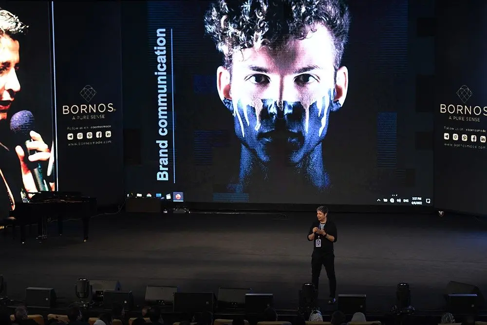 برند شخصی می تواند بالاتر از برند محصول محور یا خدمت محور باشد.