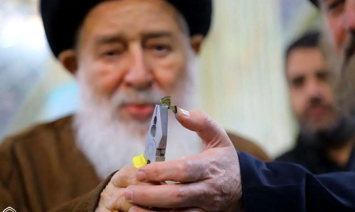 شکستن مهر بعد از وفات، از پاپ تا مراجع تقلید/ چرا نشان شخصیت های برجسته را می شکنند؟
