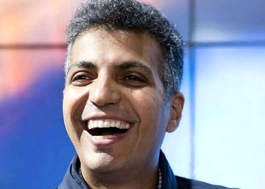 مشکل فردوسی پور، علی فروغی است؟/ علی فروغی استعفا داده است؟