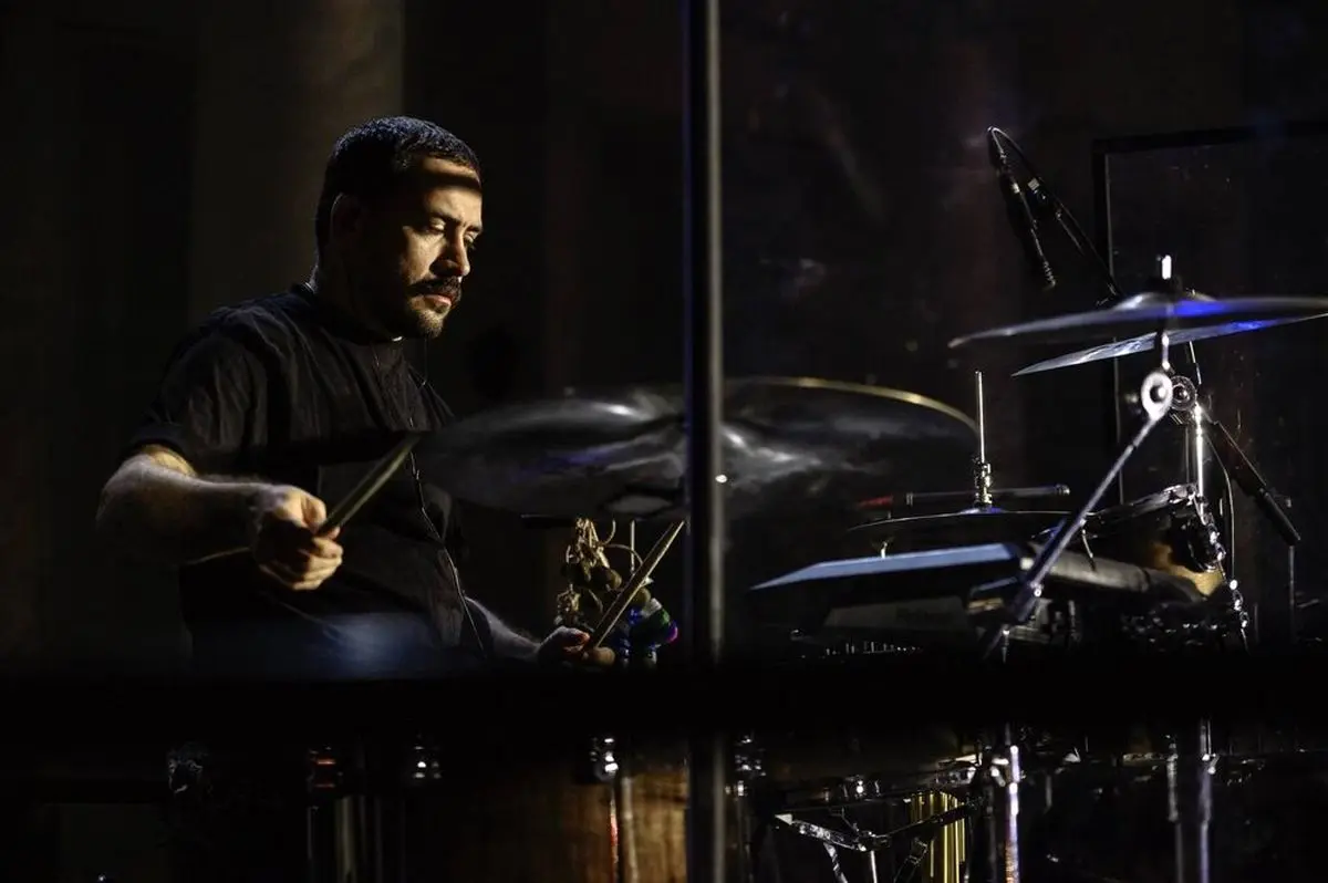 تجربه ۲۰ سال نوازندگی برای علیرضا قربانی/ «هنرمند مردمی» کیست؟
