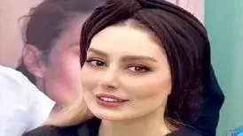 سحر قریشی در مقابل کاخ سفید با ژست و استایلی خاص