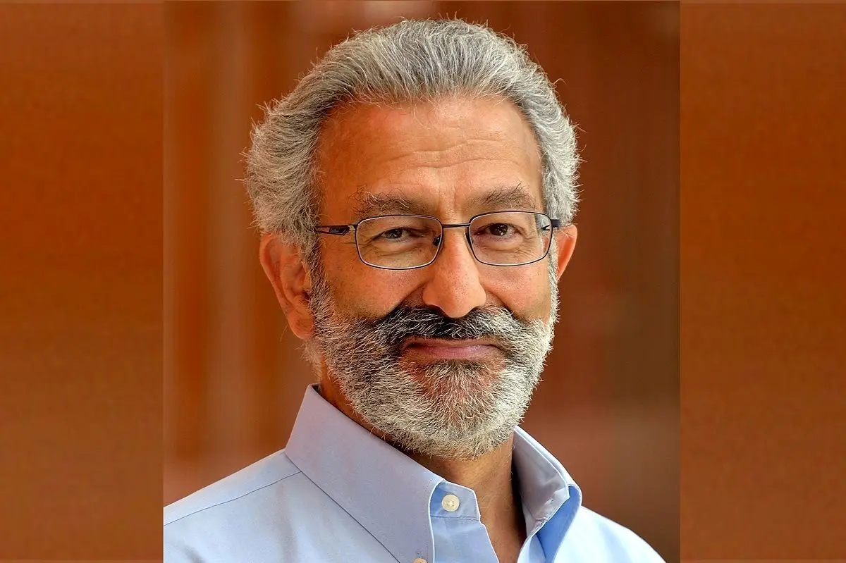 جایزه «بنجامین فرانکلین» به دانشمند ایرانی اهدا شد
