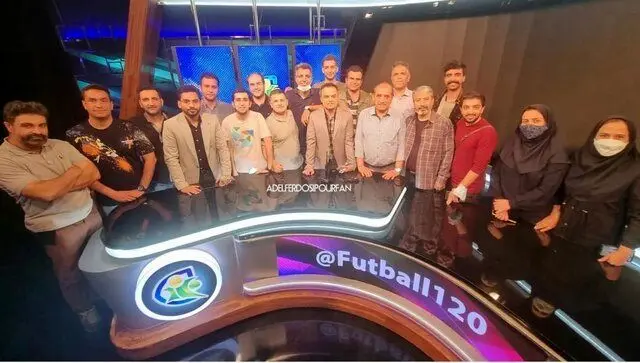 تصاویری از پشت صحنه آخرین «فوتبال ۱۲۰» فردوسی پور