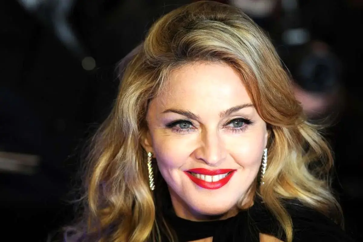 درخواست مدونا «ملکه پاپ» از رهبر کاتولیک‌های جهان
