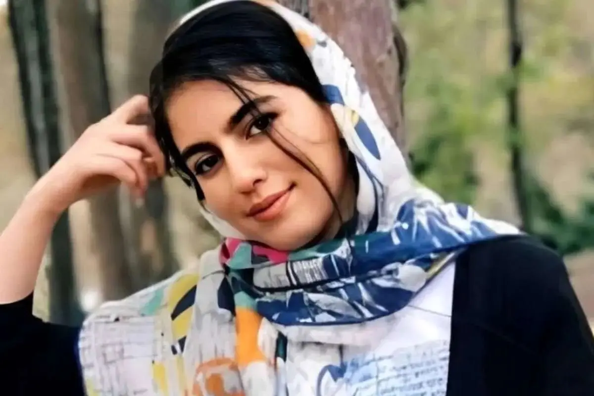 بغض تلخ علی زند وکیلی و تقدیم قطعه «لالایی» به الهه حسین‌نژاد
