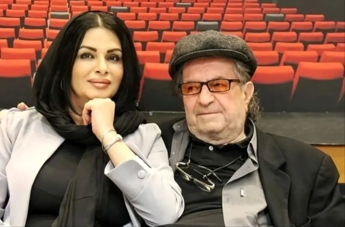 کشف یک سر نخ دیگر از پرونده قتل داریوش مهرجویی و همسرش/ آخرین پیامی که وحیده محمدی فر فرصت نکرد برای دخترش ارسال کند
