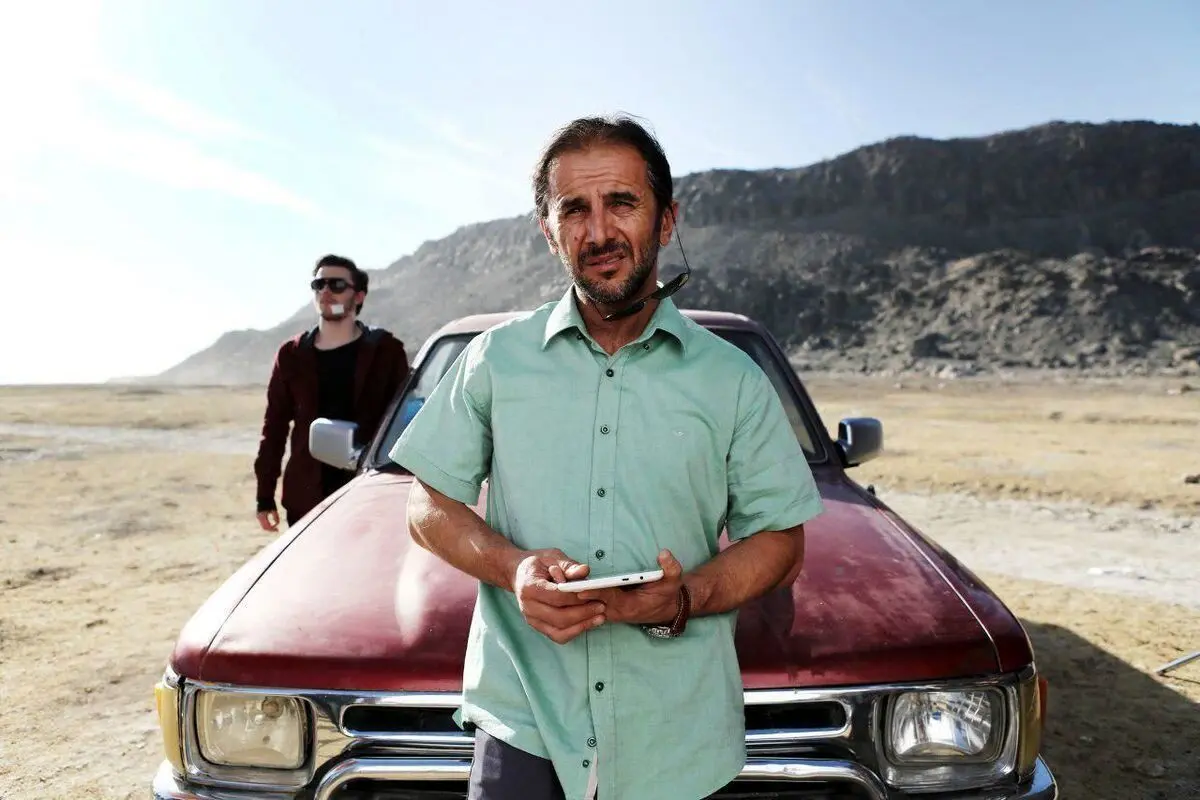 امین حیایی در «هاوایی» پول پارو می‌کند؟/ وقتی بیژن «اخراجی‌ها»، «شعله‌ور» شد
