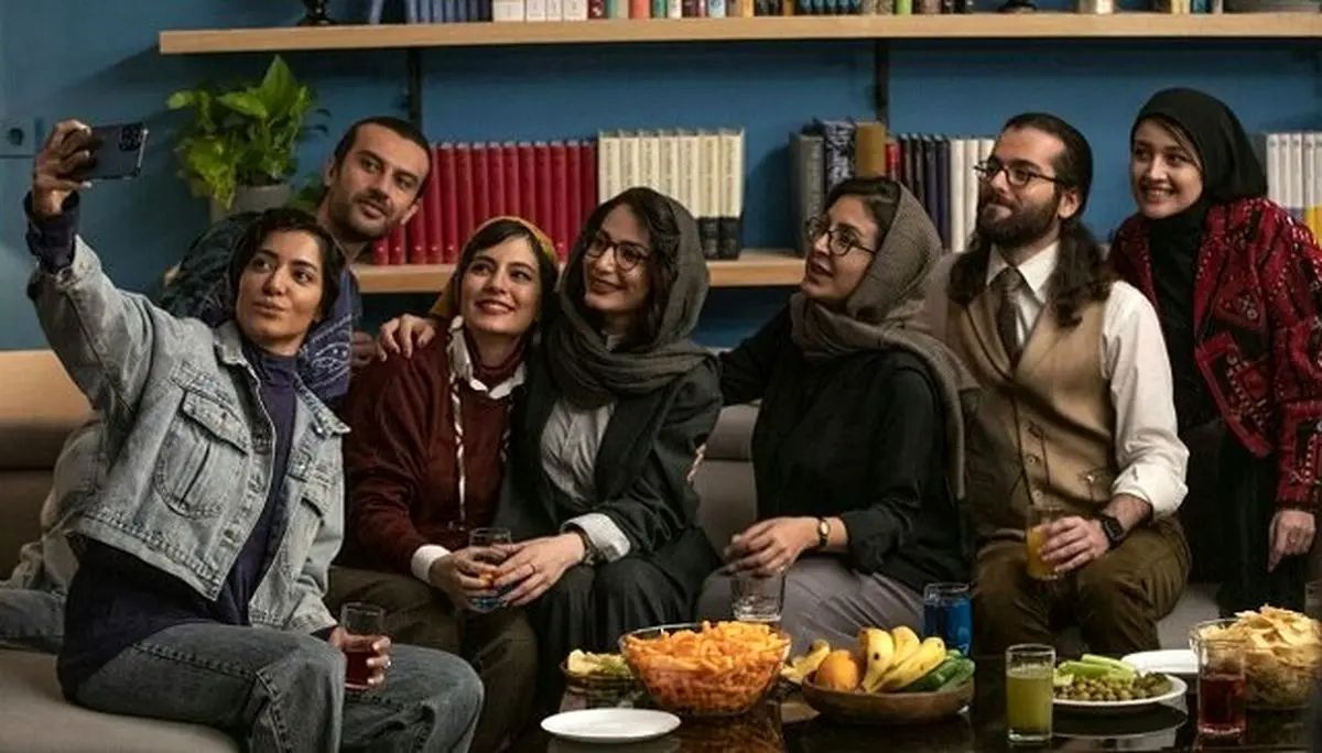 آیا مهران مدیری مجبور شده پایان فیلم را در اکران عمومی تغییر دهد؟
