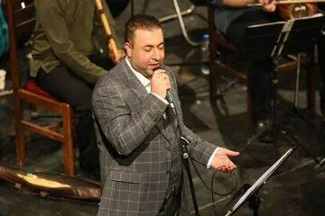 پیام عزیزی: می‌خواهم آلبوم «محمد» را با سامی یوسف به زبان انگلیسی اجرا کنم
