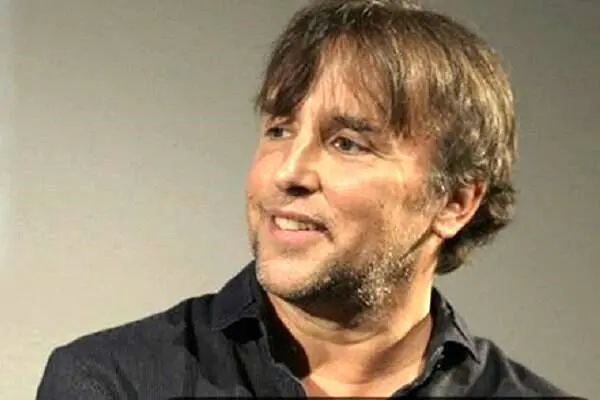 ریچارد لینک‌لیتر فیلمی ۲۰ ساله می‌سازد/ اکران در ۲۰۴۱