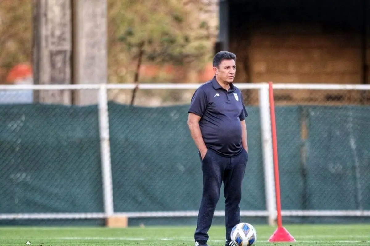 محرومیت یک عکاس به خاطر تصویری از قلعه نویی؟
