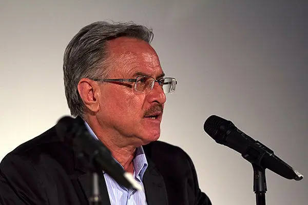 سکوت«ترانه‌های پدری» چهار ساله شد!/اکران در هر سینمایی مطلوب نیست
