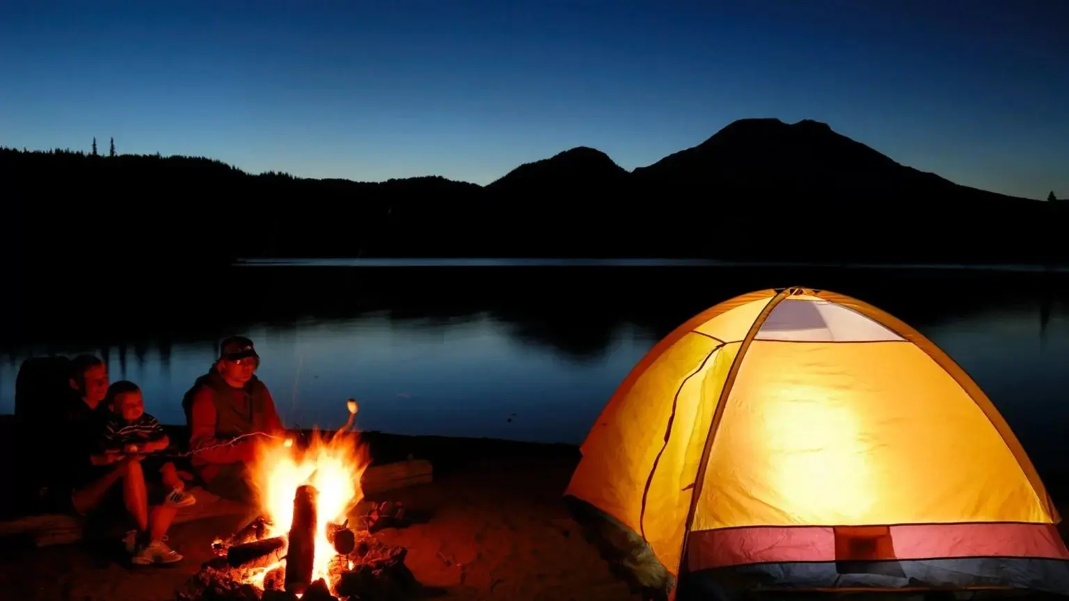 چادر کوهنوردی و مسافرتی چه تفاوتی دارند؟
