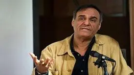 با دستور و فرمان نمی‌شود عادی‌سازی کرد/ ما تئاتری‌ها به خاک سیاه نشسته‌ایم/در کرونا همه در یک جبهه بودیم
