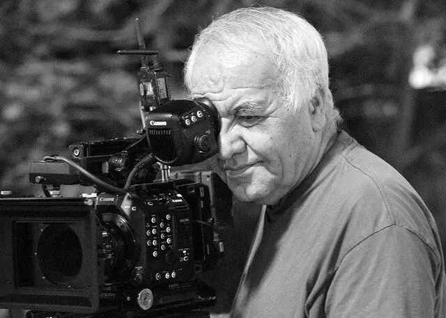 روایتی از مرگ ناگهانی پورصمدی در پشت صحنه و رابطه پدر پسری با شهاب حسینی
