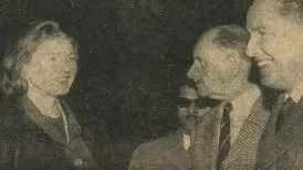 ستاره زن هالیوود در فرودگاه مهرآباد همه را غافلگیر کرد