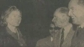 ستاره زن هالیوود در فرودگاه مهرآباد همه را غافلگیر کرد