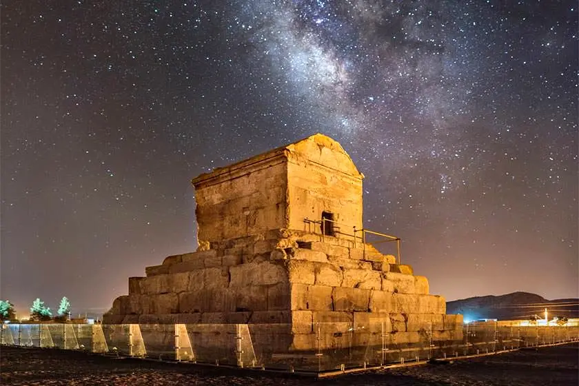 آقای ضرغامی، مگر شما وزیر کشاورزی هستید؟