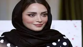 تصویری پربازدید از شترسواری بهنوش طباطبایی!
