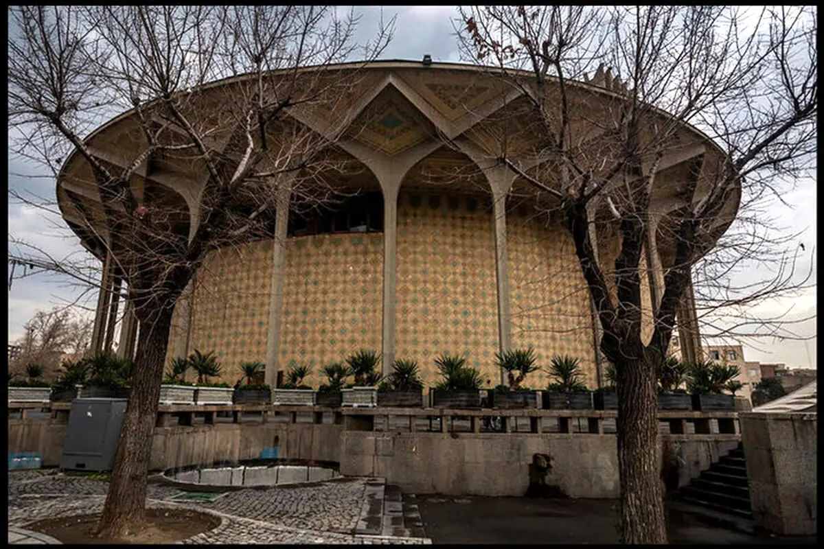 اعلام آمار فروش نمایش‌ها/ «بک تو بلک» به سه میلیارد نزدیک شد
