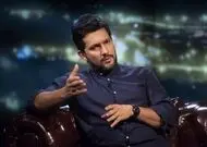 تصویری از حامد بهداد در آغوش مادرش