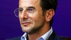 امین حیایی بستری شد
