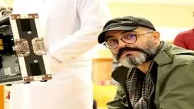 یک کارگردان سینما مقابل نیروگاه دماوند چادر زد

