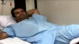 منوچهر هادی در بیمارستان بستری شد/ عکس