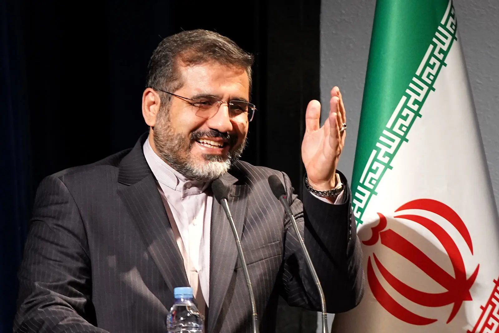 نخستین واکنش وزیر ارشاد به ماجرای مدیرکل ارشاد گیلان و برکناری او
