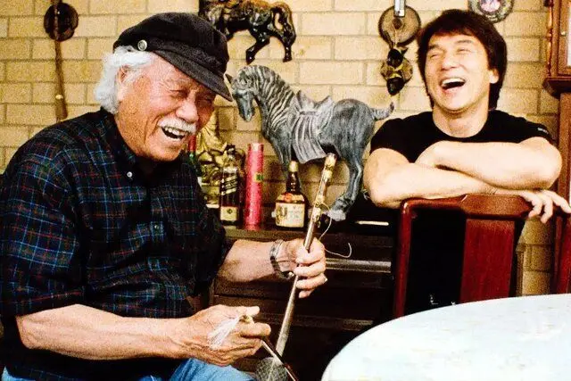 پشت پرده زندگی جکی چان