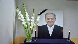 سیامک اطلسی در سکوت به خاک سپرده شد