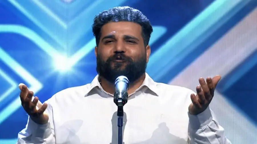 خوانندگی لوله کش لرستانی در عصر جدید + فیلم
