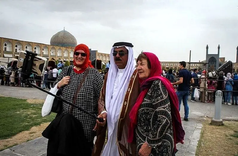 وزیر گردشگری عربستان: تمایل داریم گردشگران ما به ایران بیایند
