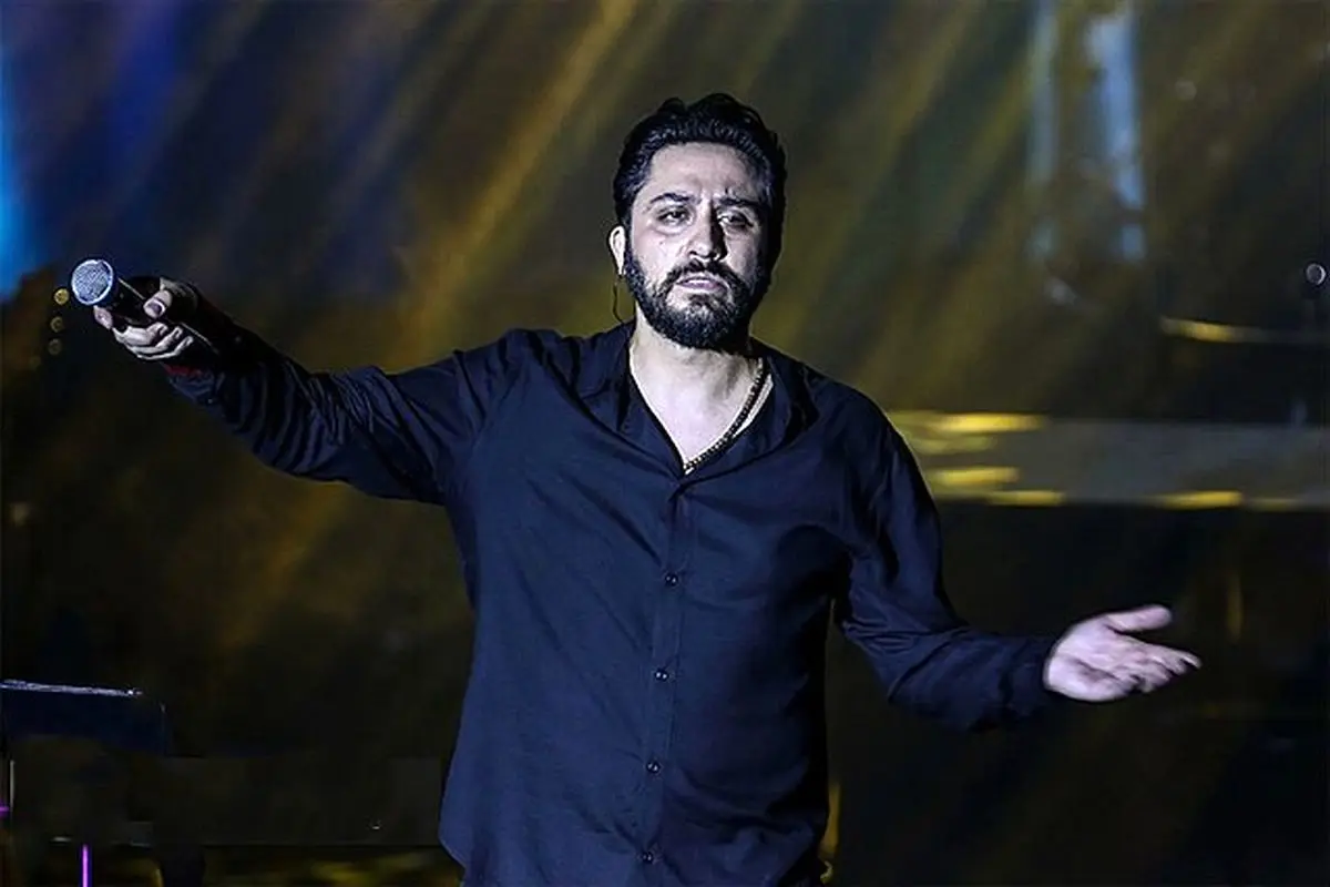 صحبت های روزبه بمانی در کنسرت درباره قطعی برق و گاز با کنایه به کنسرت پرستو احمدی
