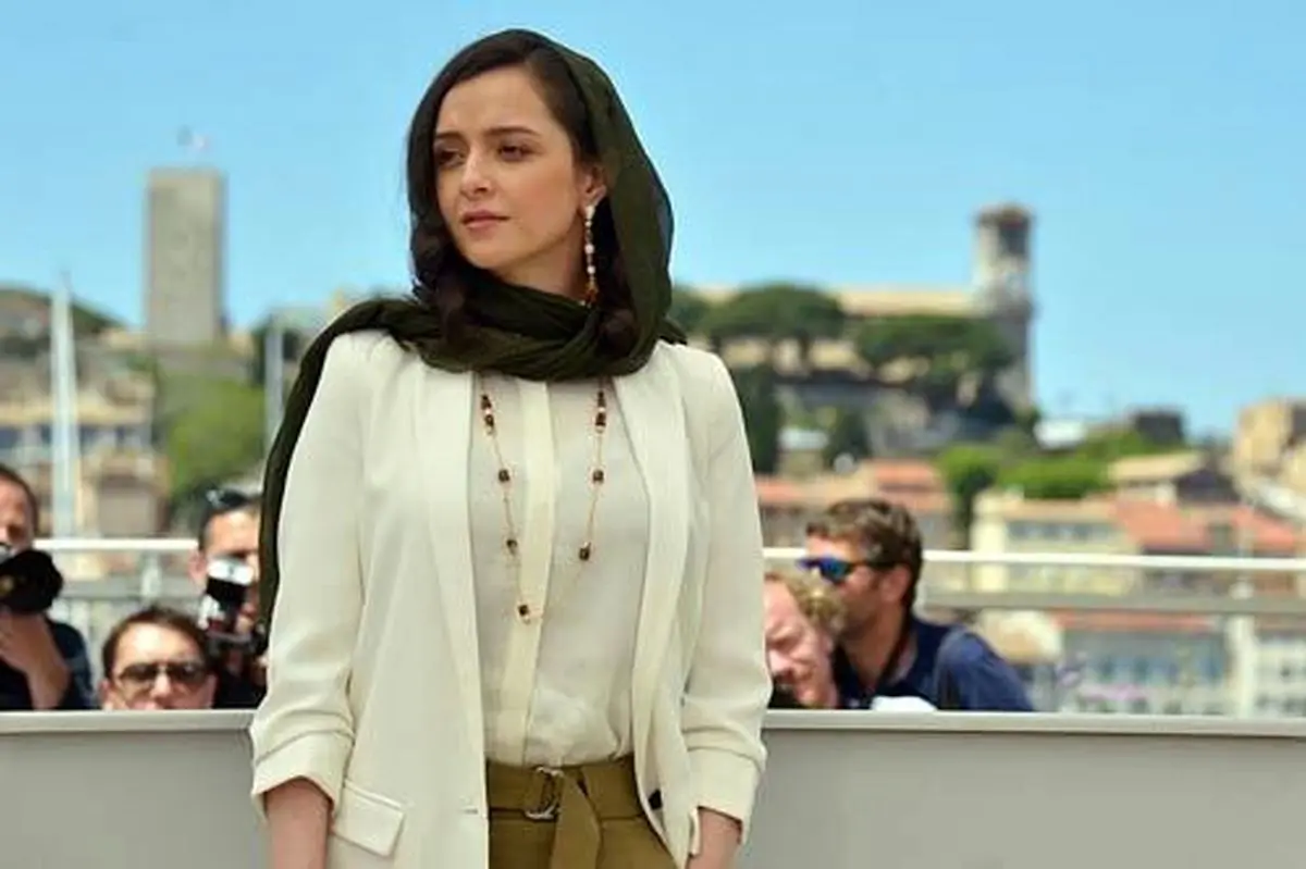 تصویر ترانه علیدوستی روی نیمکت باشگاه آلمانی
