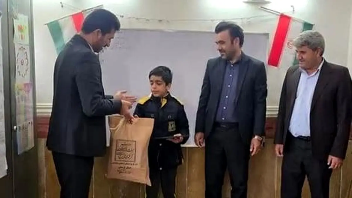 کشف اثر تاریخی توسط دانش آموز لرستانی
