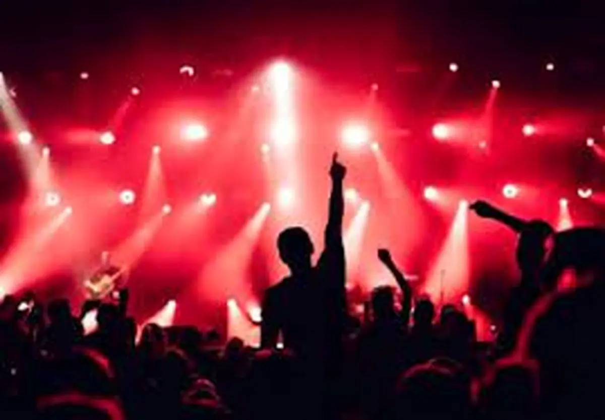 ریمیکس از بهنام بانی، عرفان طهماسبی، محمد علیزاده و احسان خواجه امیری