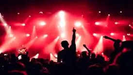 ریمیکس از بهنام بانی، عرفان طهماسبی، محمد علیزاده و احسان خواجه امیری