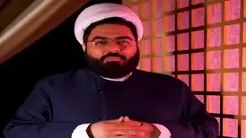 این روحانی برای تماشای فیلم‌های ژاپنی وضو می‌گیرد/ ویدئو
