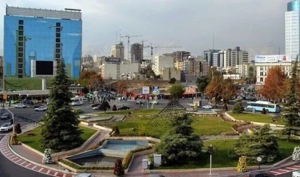 زمانی که تخت جمشید وسط میدان ونک تهران بود
