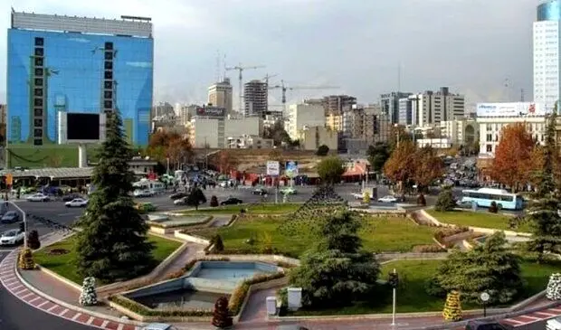 زمانی که تخت جمشید وسط میدان ونک تهران بود
